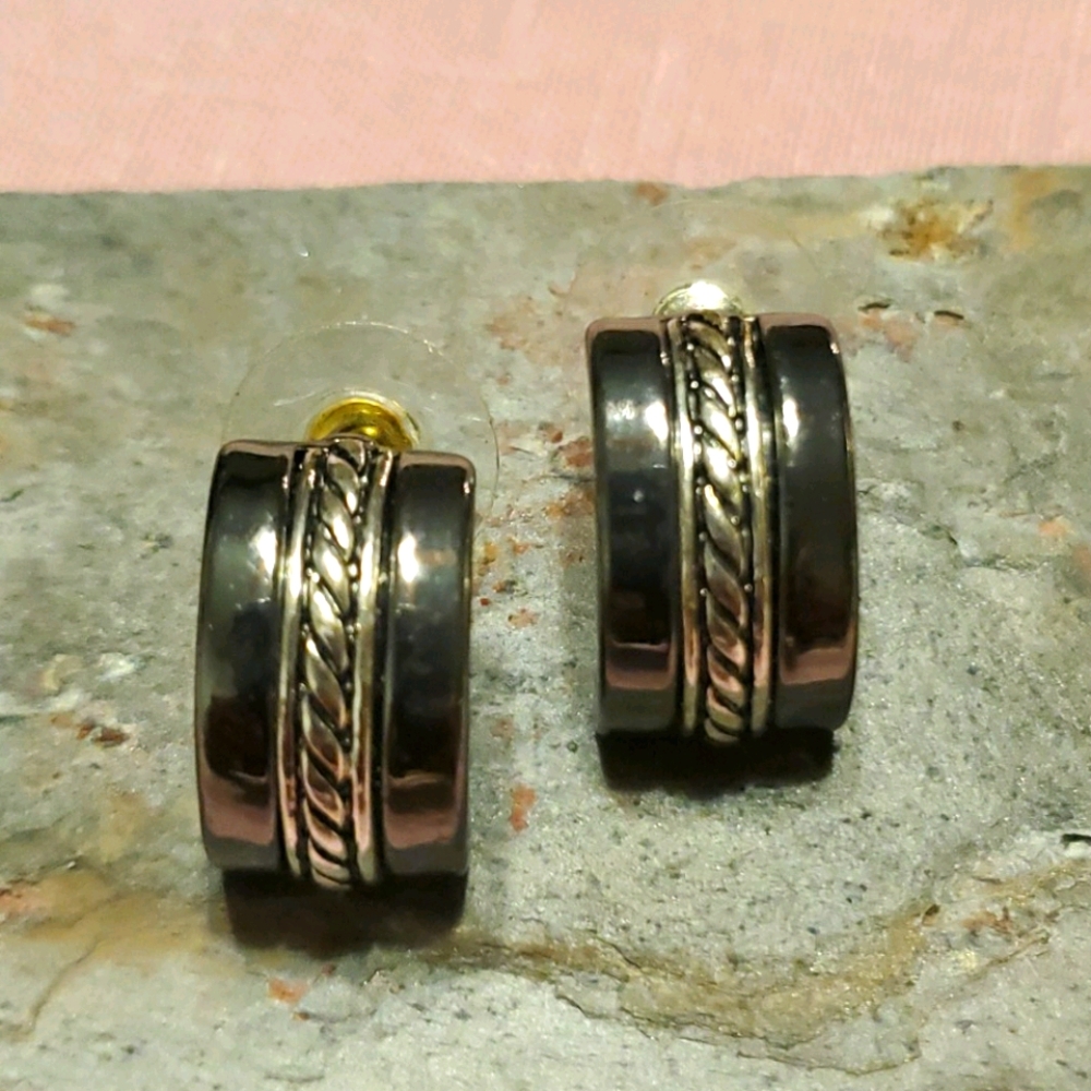 Pewter & Silver Cable Earrings
